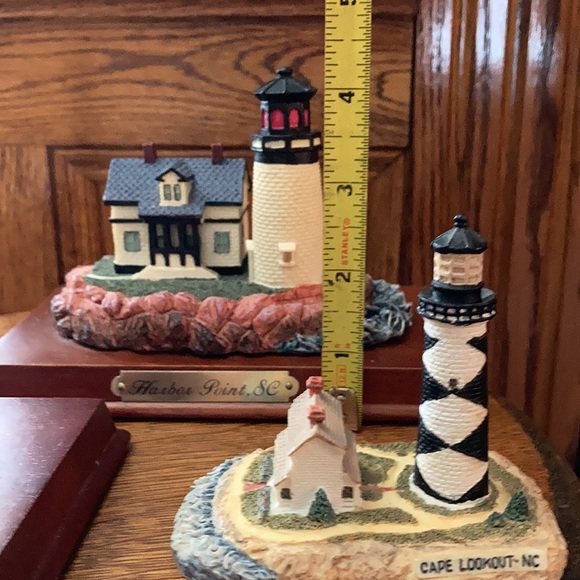 3 piece lot of vintage hand painted resin lighthouses. 2 are NC; 1 is SC. Cute! - Picture 3 of 7